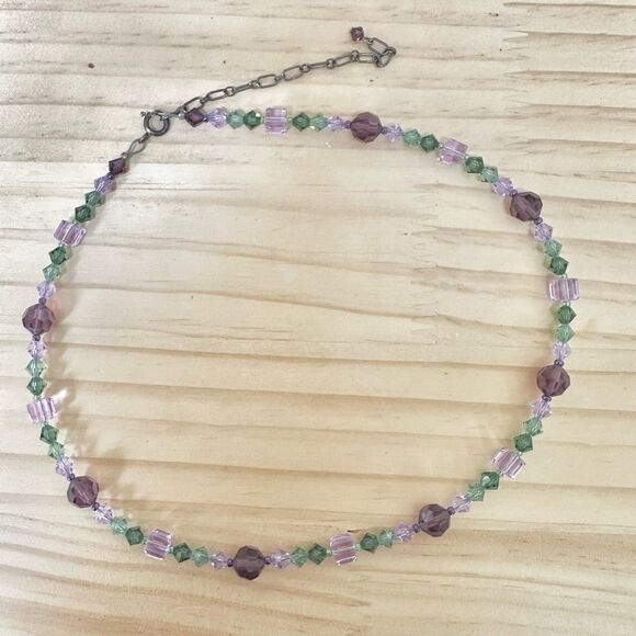 Vintage Swarovski-Style Sparkling Purple & Green Crystal Necklace - Picture 6 of 8